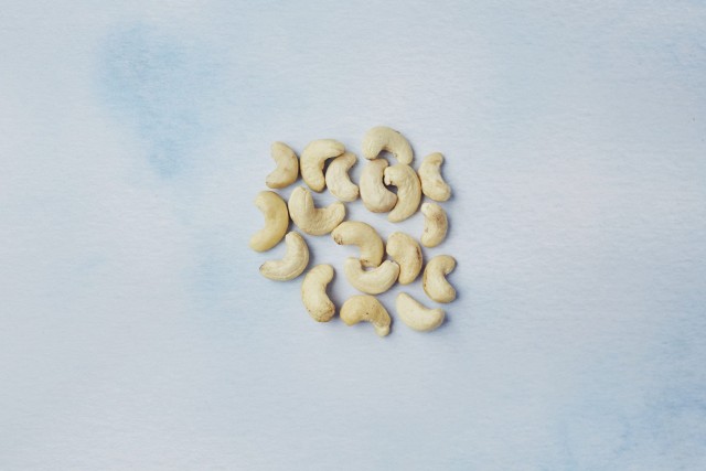 Cashews